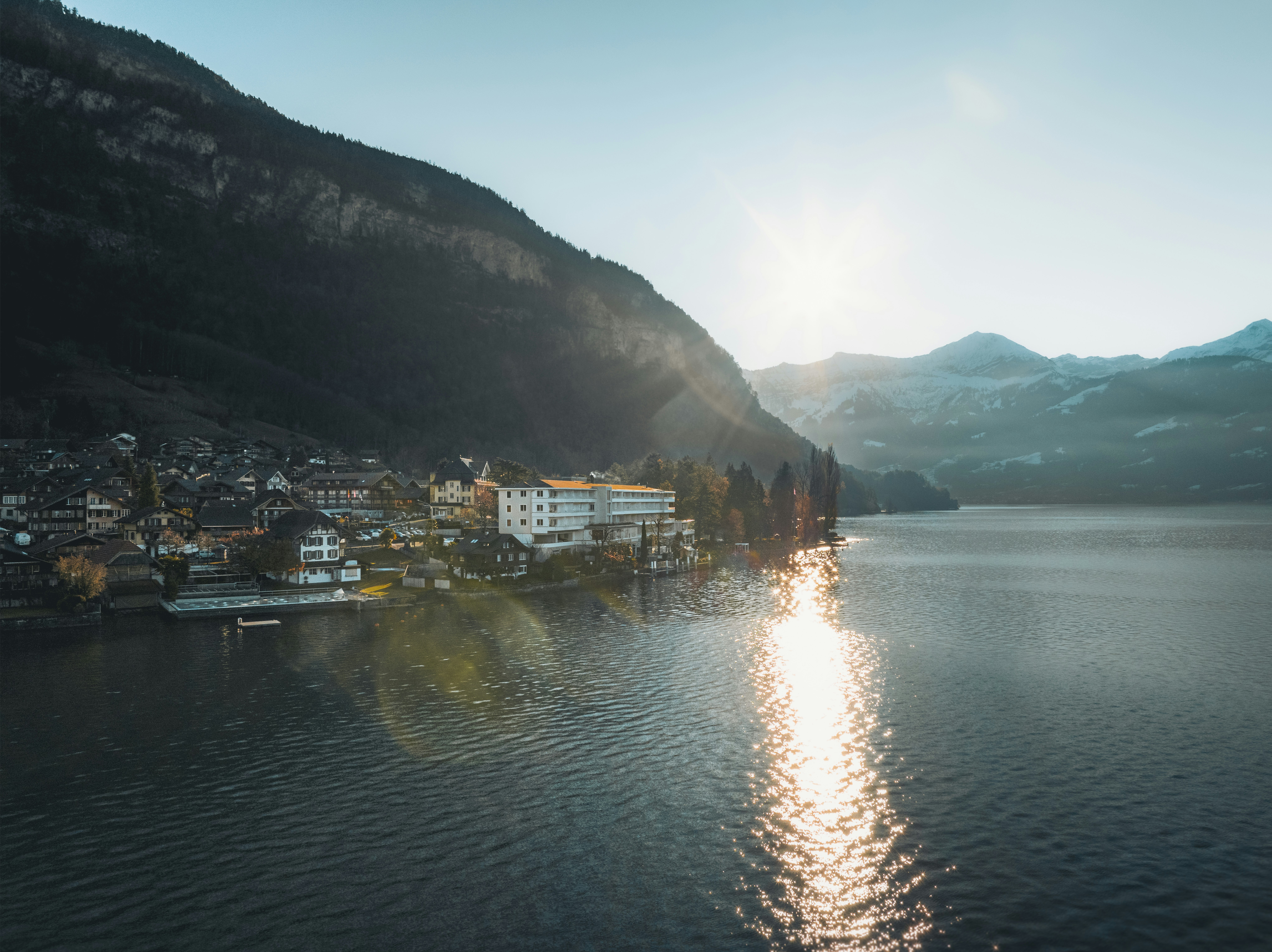 Sonnenaufgang Beatus vom See