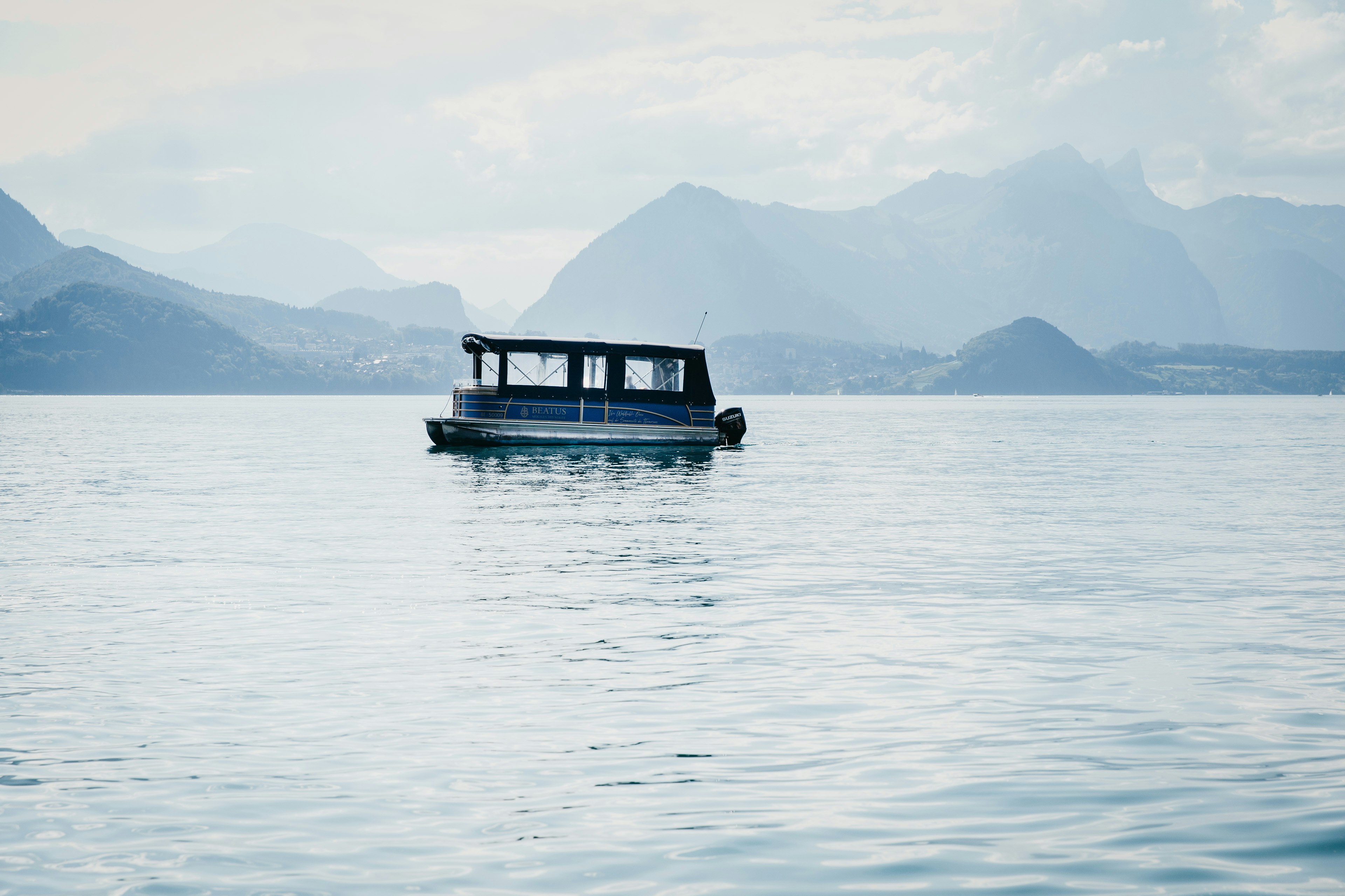 MS BEATUS Aussfahrt auf dem Thunersee im Winter