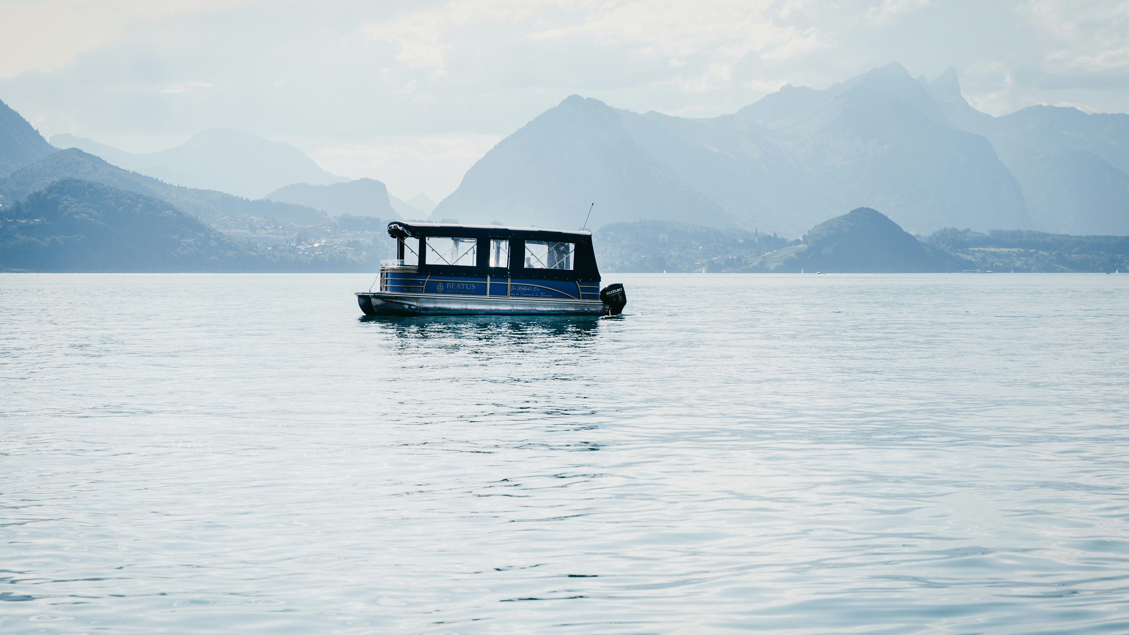 MS BEATUS Aussfahrt auf dem Thunersee im Winter MS BEATUS Aussfahrt auf dem Thunersee im Winter