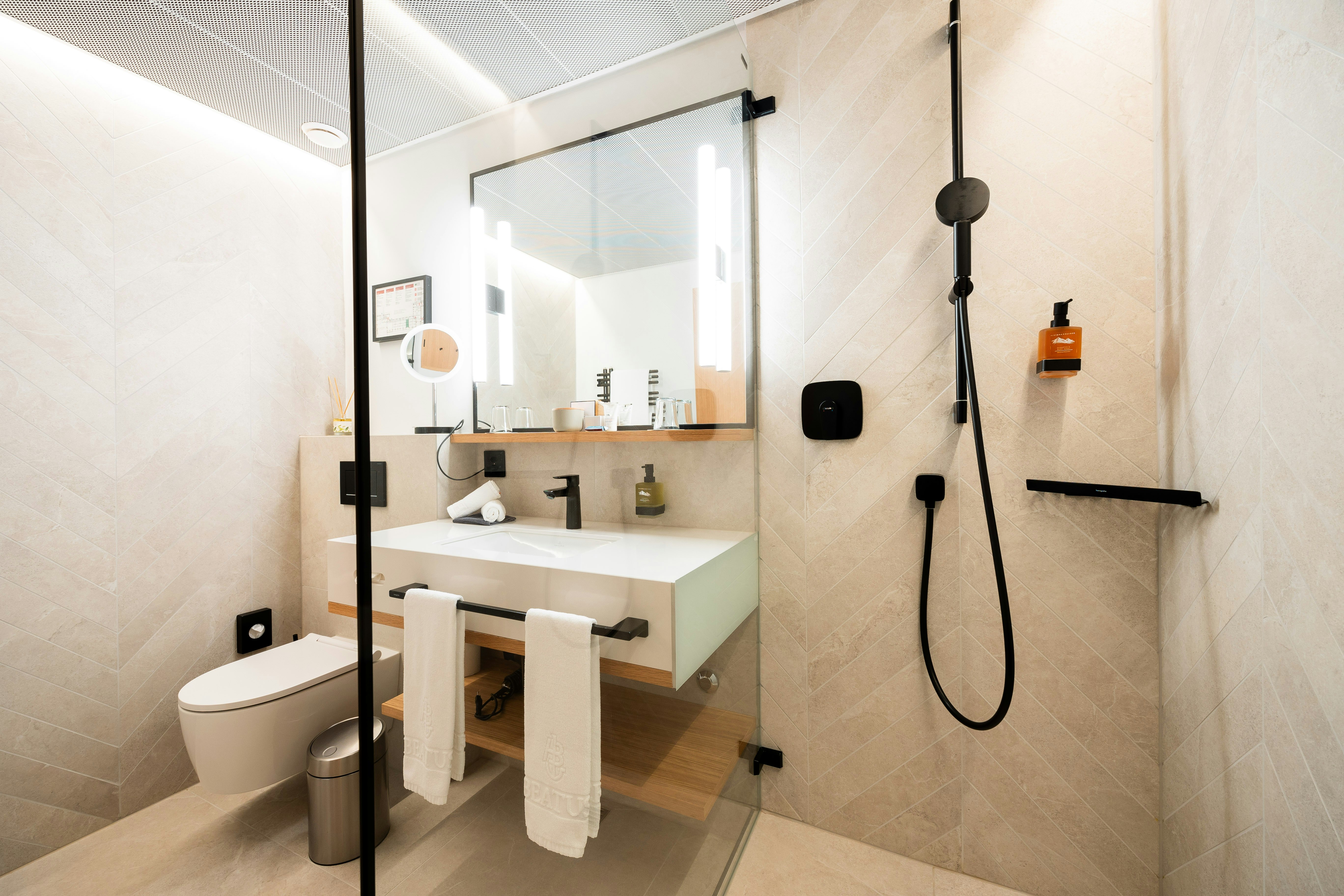 Classic Zimmer Niesen BEATUS, Badezimmer