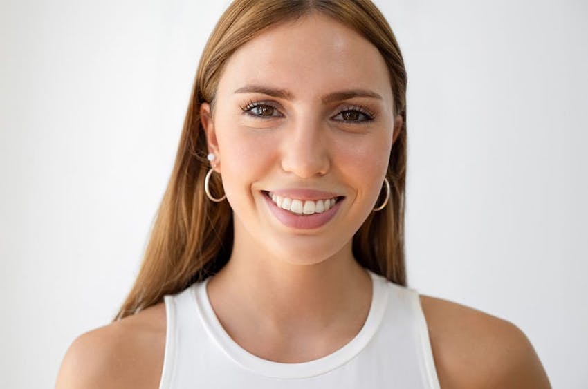 woman smiling forward