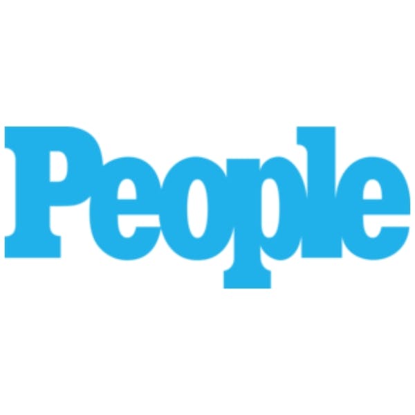 Mina Starsiak Hawk Feels ‘Like Myself Again’ After a Post-Baby Tummy Tuck and Breast Implants