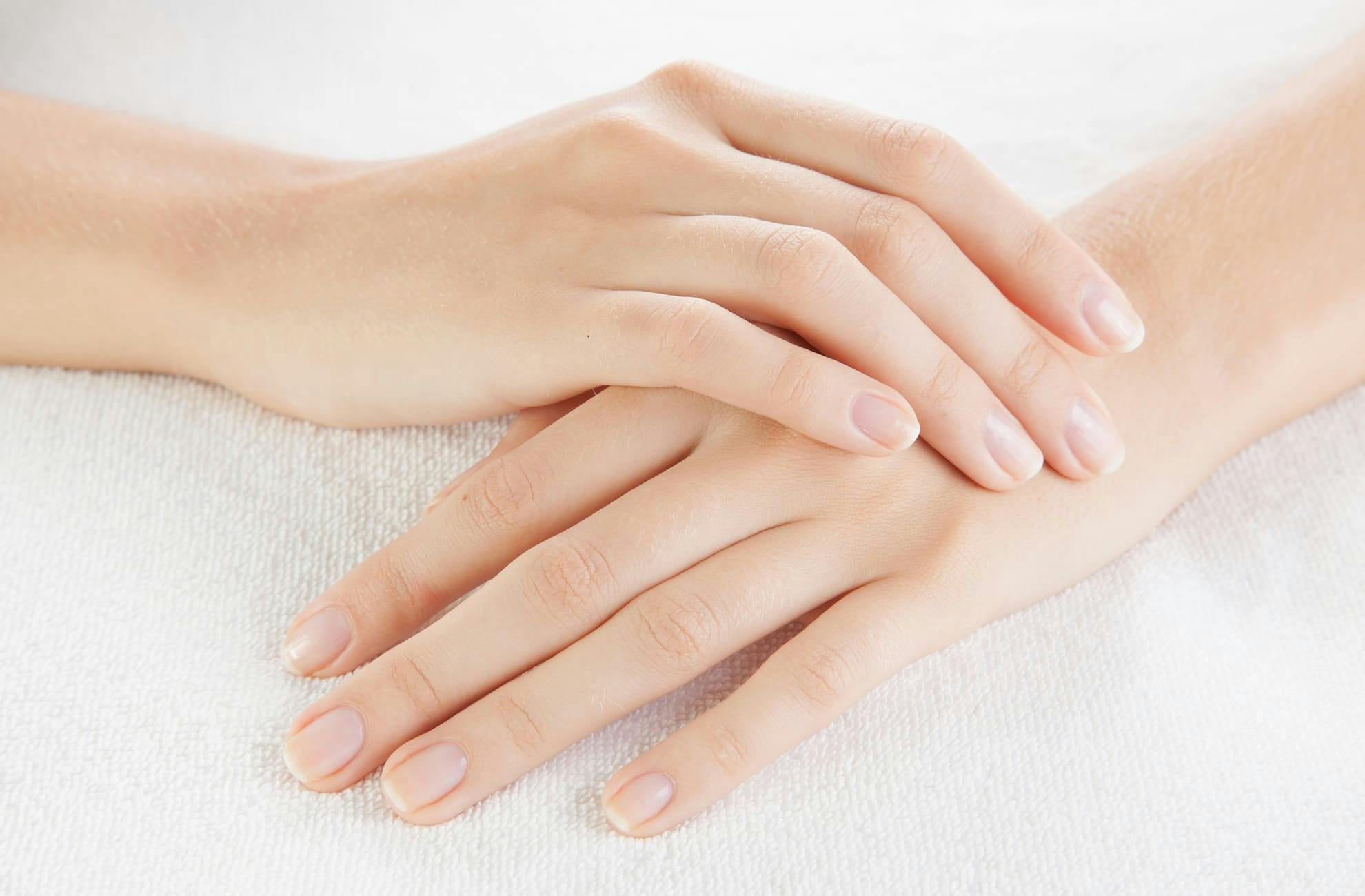hands