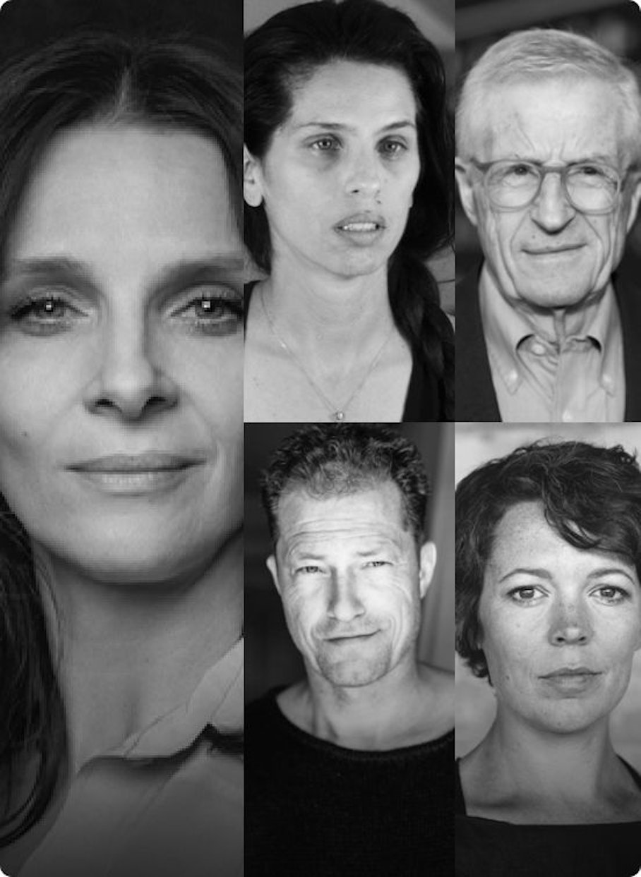 Eine Collage aus fünf Schwarz-Weiß-Porträts zeigt vier Frauen und einen Mann, die alle mit neutralem oder ernstem Gesichtsausdruck direkt in die Kamera blicken. Die Bilder unterscheiden sich in Alter und Stil.