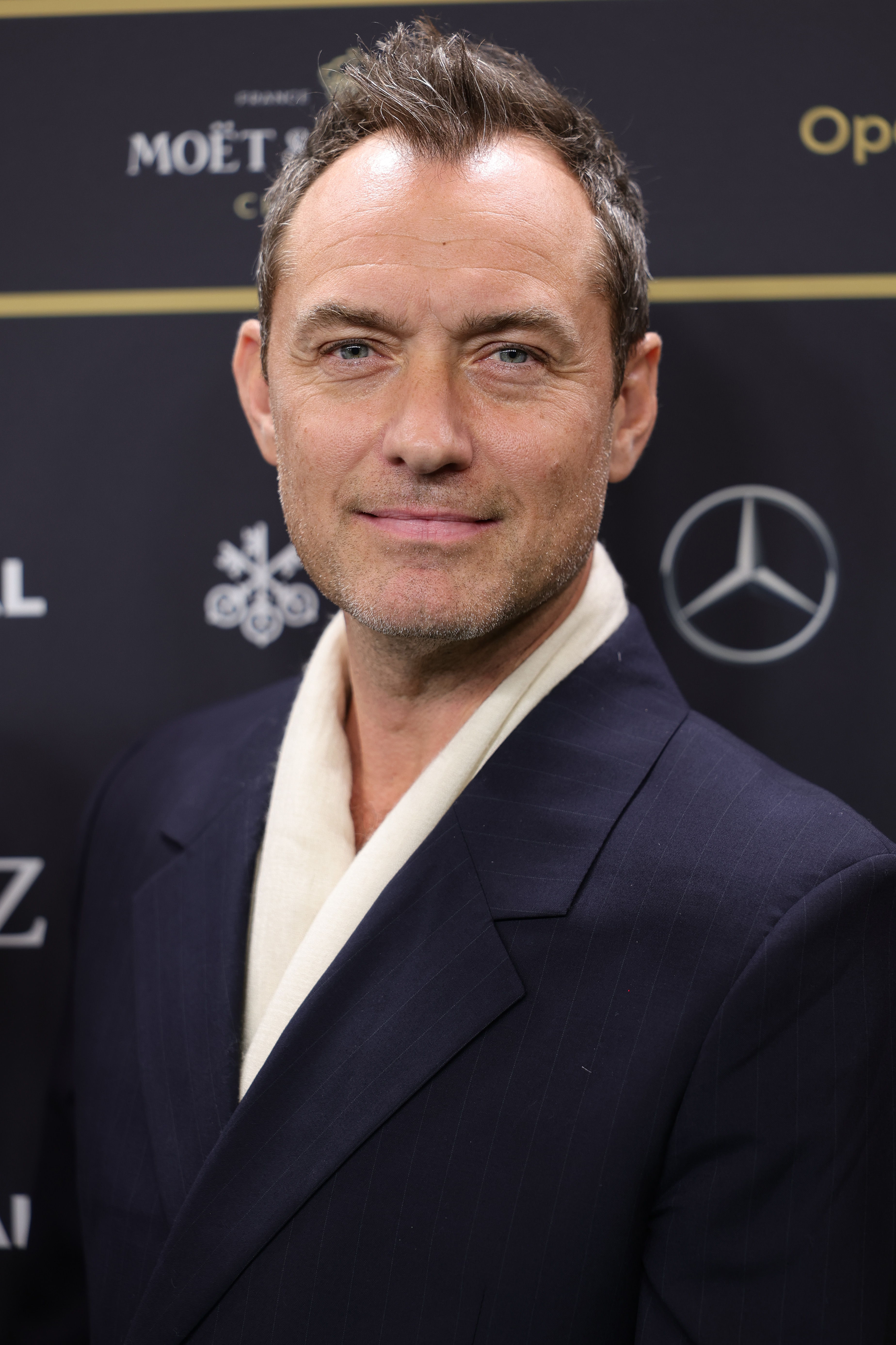 Guest ZFF24