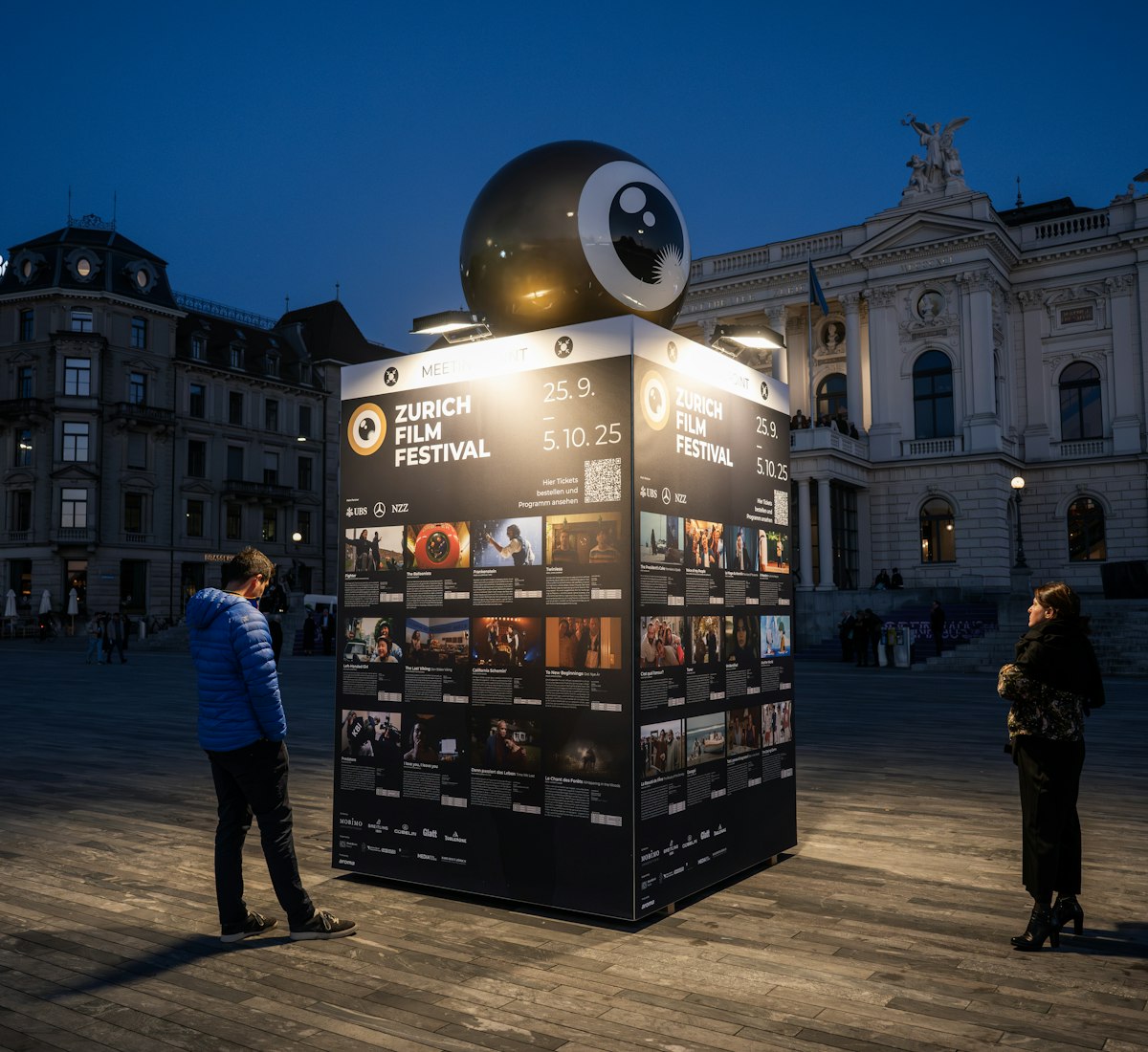 Infosäule_Sechseläutenplatz
