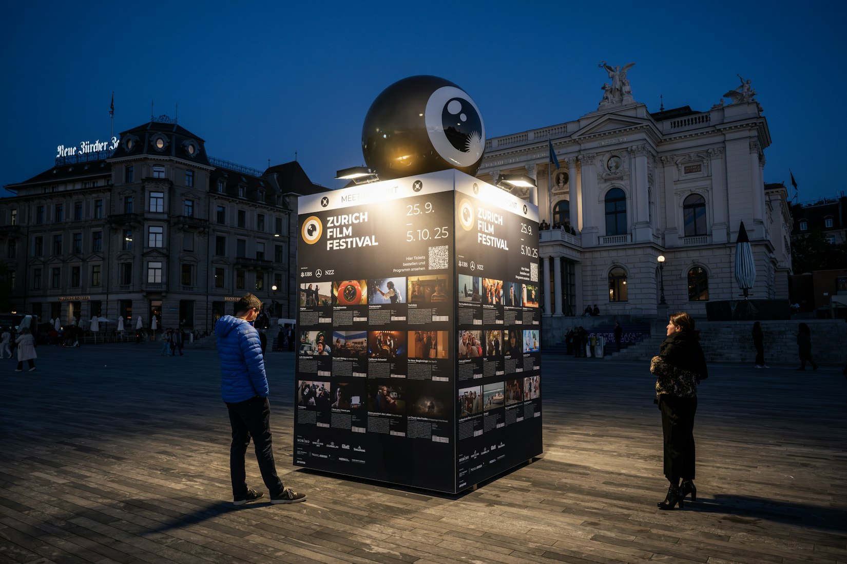 Infosäule_Sechseläutenplatz