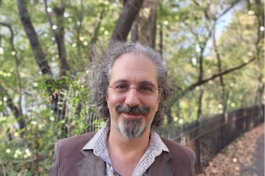 Photo of John Voiklis