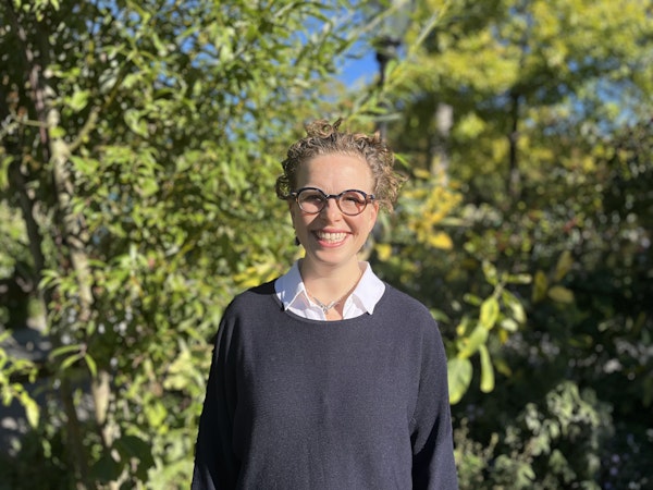 Portrait of Joanna Laursen Brucker