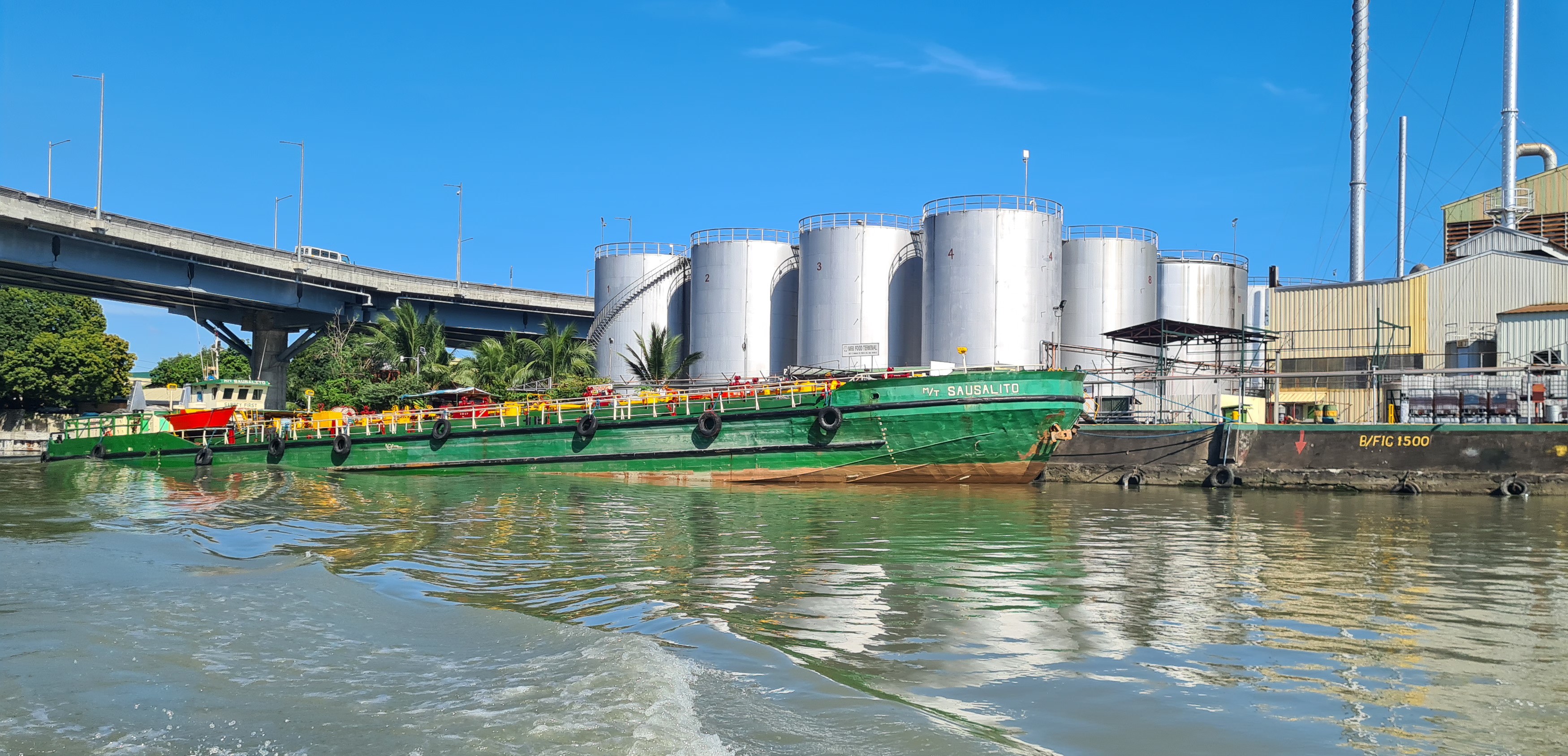 A number of tank terminals are located along the river bank.  These can be used for sustainable bio-fuels produced in the Philippines.