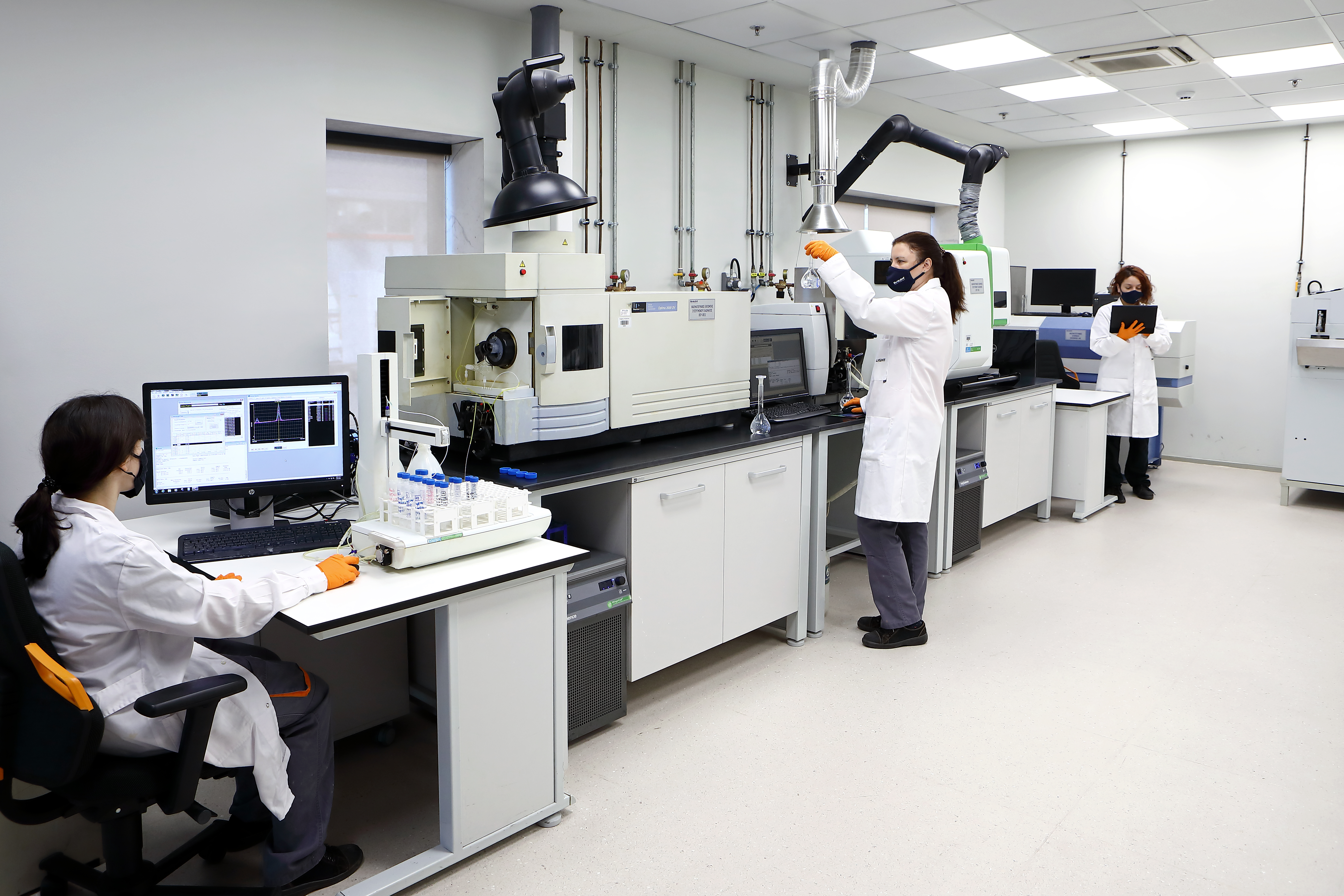 Sunlight Group Industrial Complex - Lab