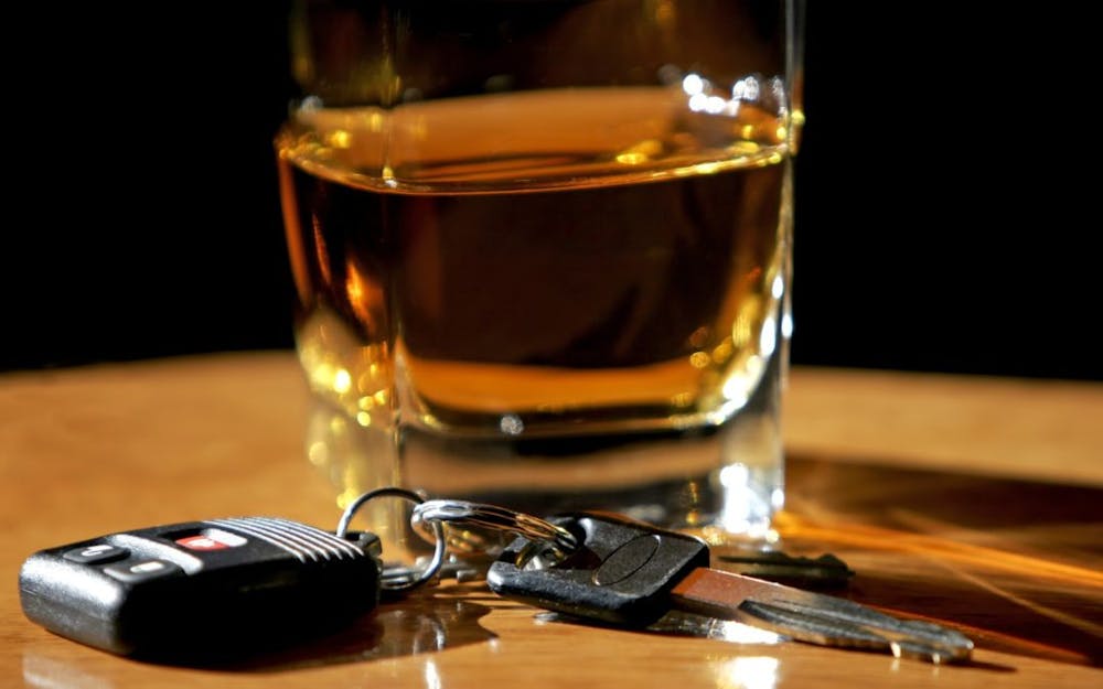 ¿Cuánto es La Probatoria por Una Primera Convicción por DUI en California?