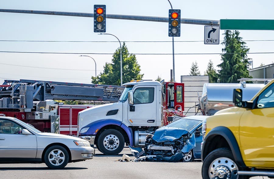 semi truck accident