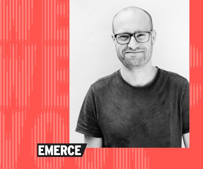 Foto van Alain Dujardin en het Emerce logo