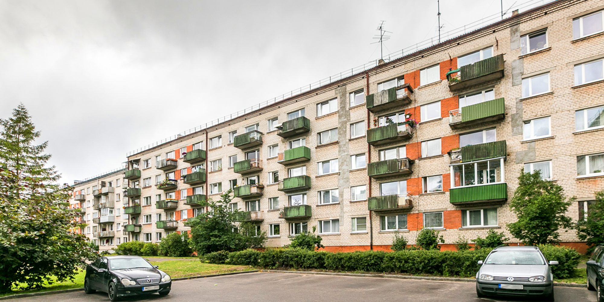 Edit Brežņeva mājas Latvijā – padomju laika daudzdzīvokļu ēkas un nekustamais īpašums