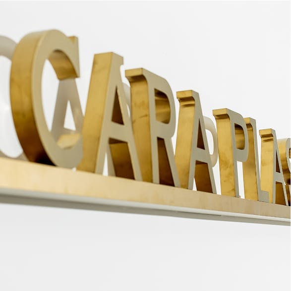 Cara Plastic Surgery sign from an angle