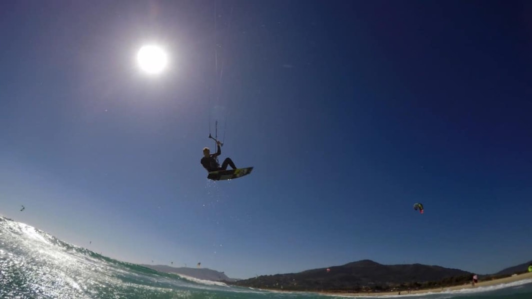 Wetsuit thickness and wetsuit water temperature guide · Perfect Wetsuit