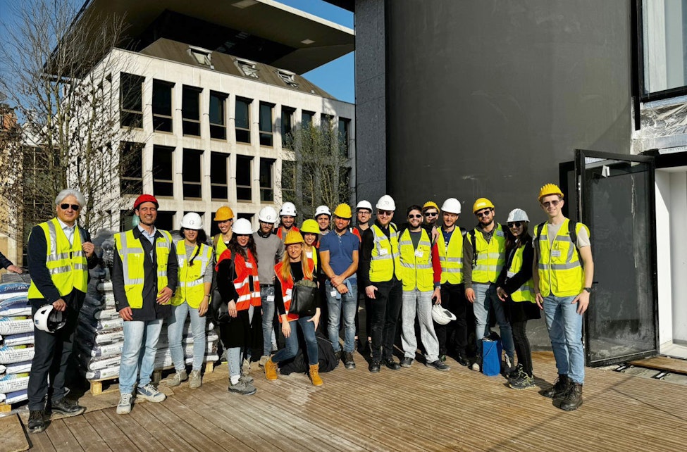 Site Visit / Vittor Pisani 19