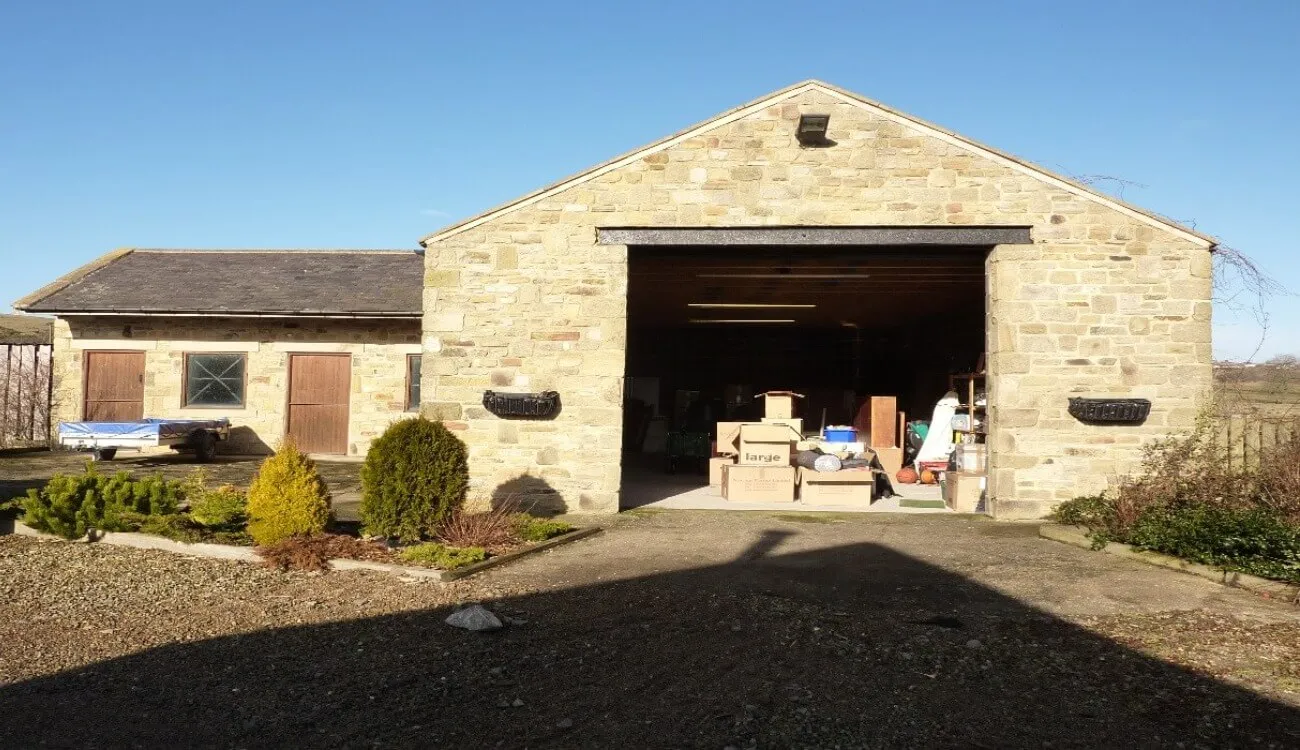 Stable Conversion, Knitsley