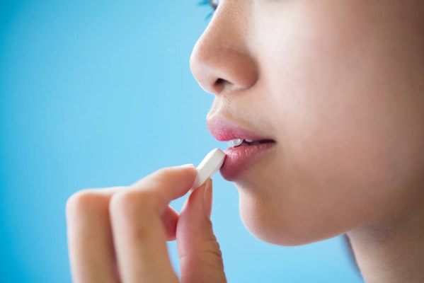 Clotrimazol: como tomar, para que serve e bula