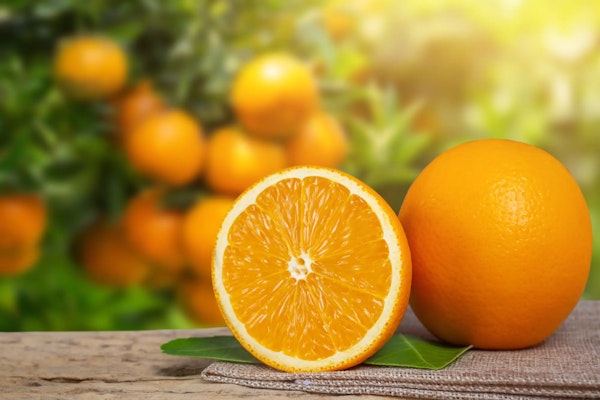 Vitamina C: Para que serve, alimentos e cuidados