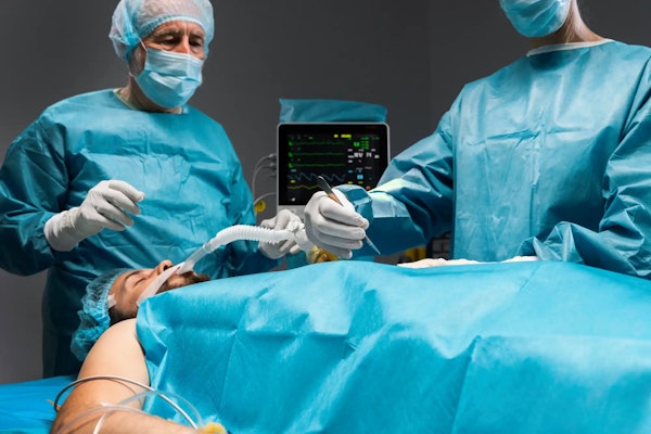 Angioplastia com stent: Sintomas, procedimento e efeitos colaterais