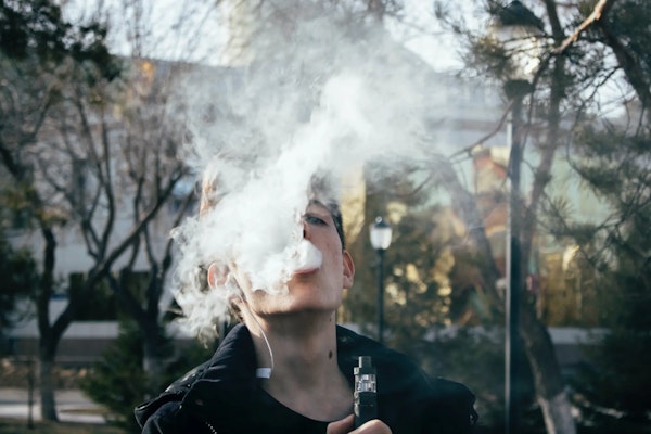 O que é vape? Cuidados com a saúde