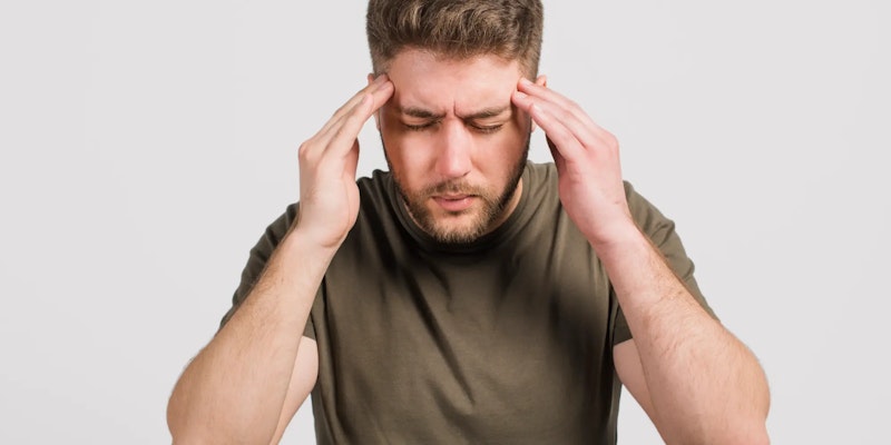 O que é um derrame? Sintomas e mais.