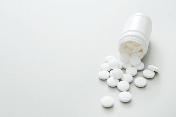 Clonazepam: bula, para que serve e efeitos colaterais