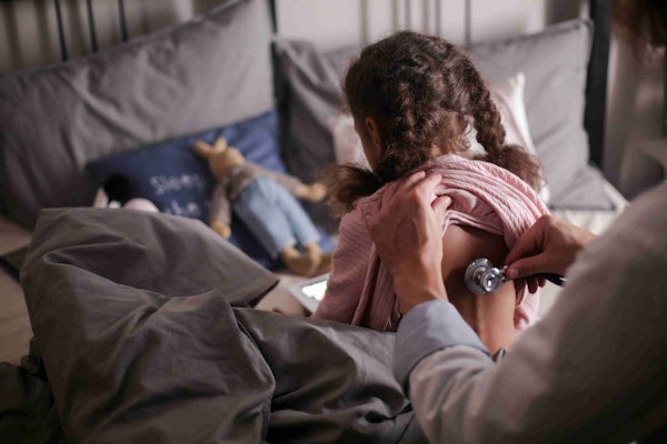 Alerta para hepatite misteriosa em crianças: o que se sabe até agora