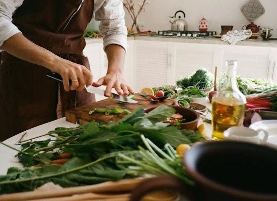 Dieta anti-inflamatória: o que é, benefícios e quando ela é indicada