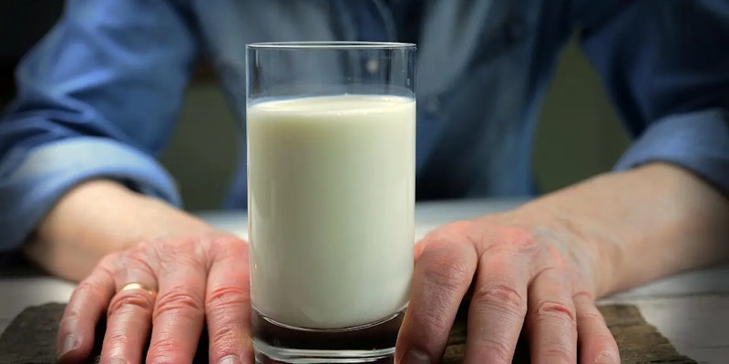 Cálcio: para que serve, benefícios para os ossos e onde encontrar