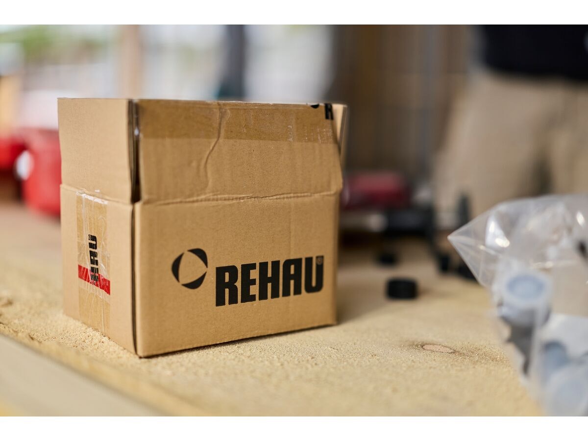 REHAU EDGE product book