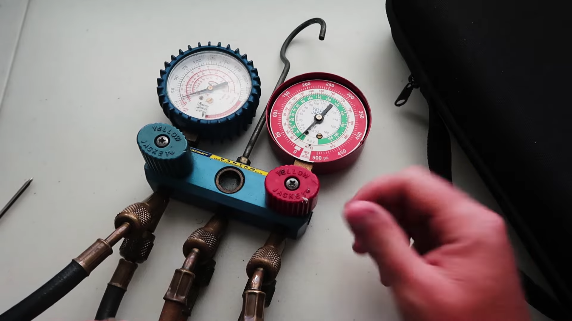 How airconditiong guages work for beginners