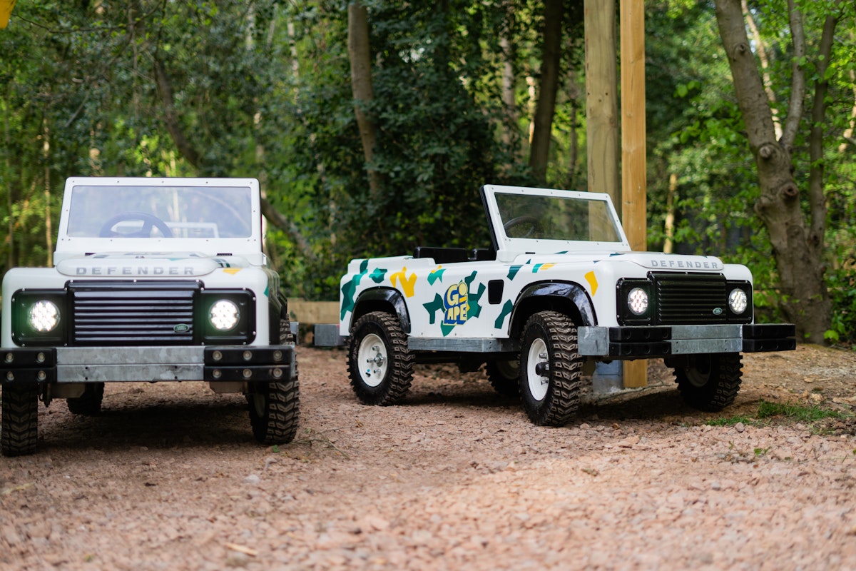 Mini Range Rover Mini Land Rovers Black Park | Go Ape Kids’ Driving Adventure