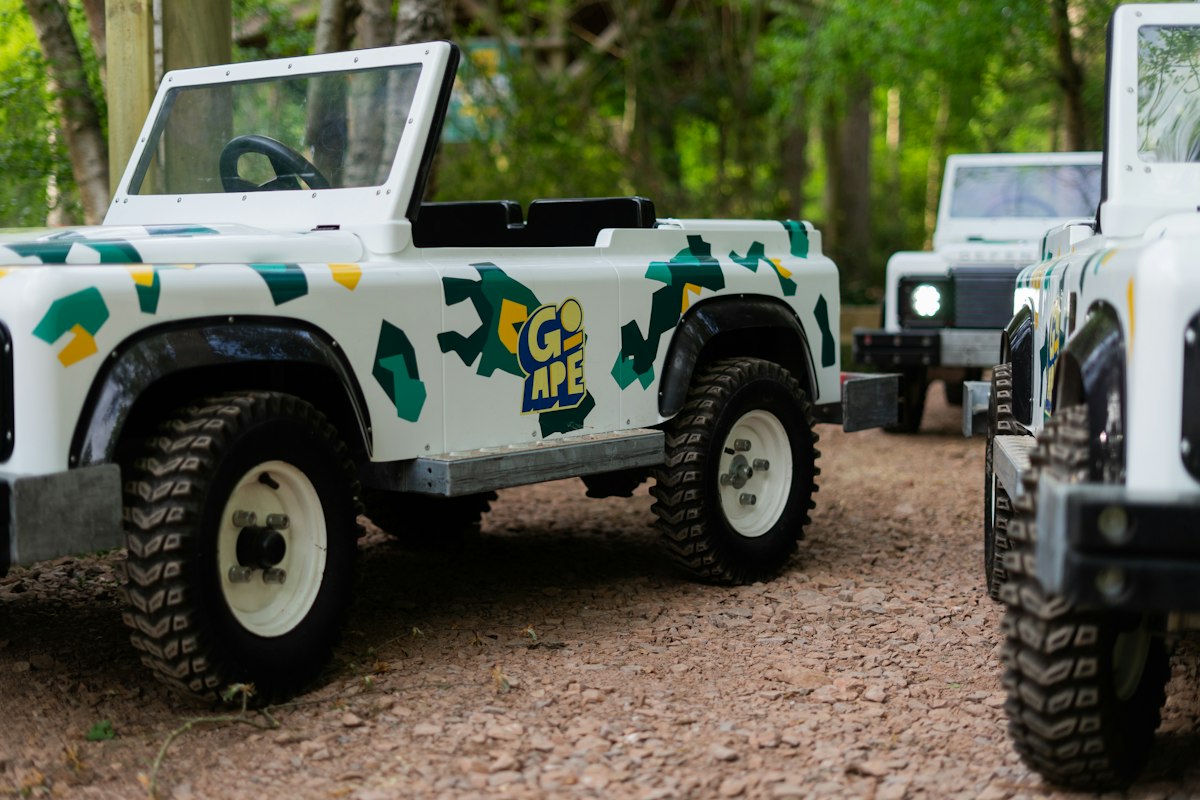 Mini Land Rovers Coventry | Go Ape Kids’ Off-Road Fun