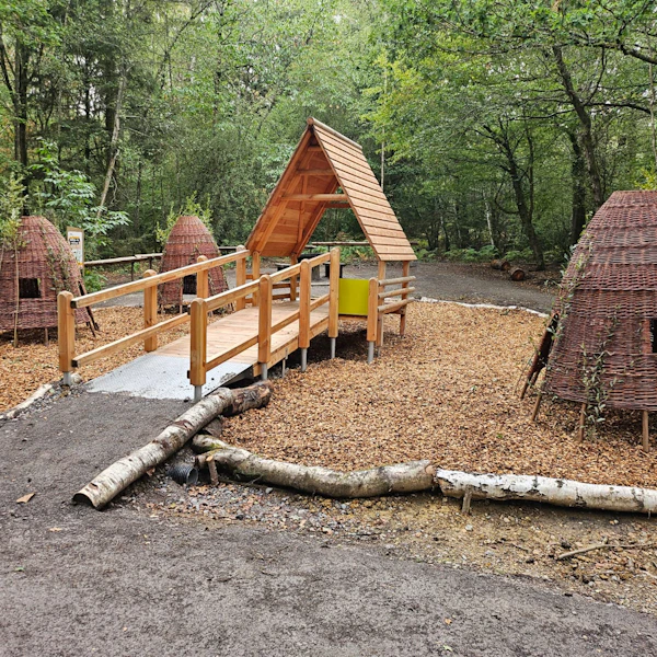 Play Huts at Alice Holt