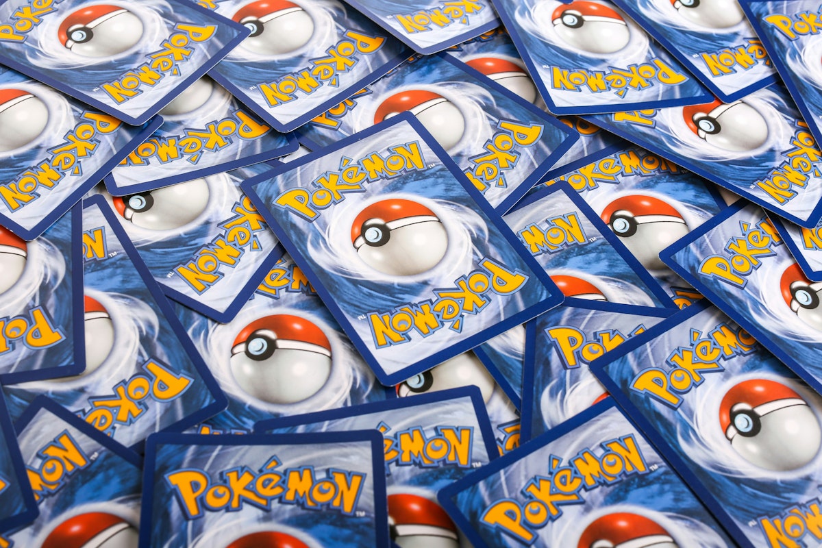 Cover image for Going deep into Prismatic Evolutions