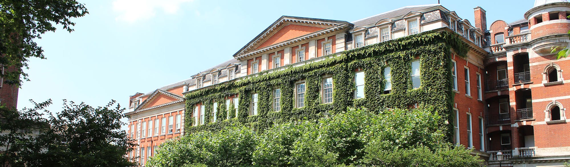 Kings College London