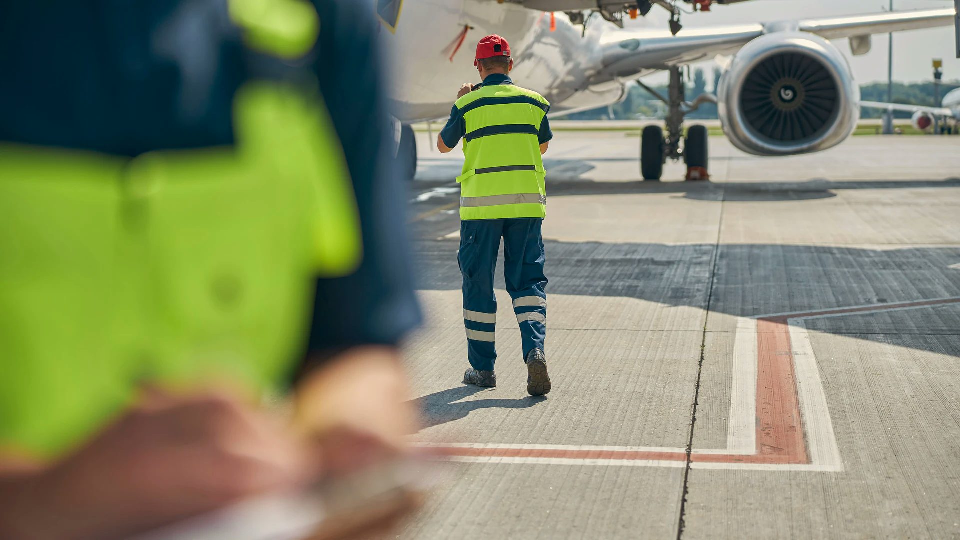 Employé des opérations aéroportuaires côté air au MET