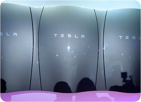 3 tesla powerwall batteries joined together
