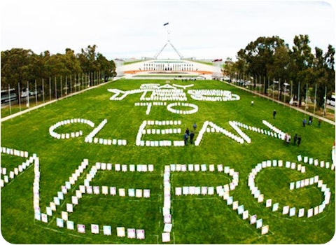 say yes to clean energy on lawn of Federal Parliament