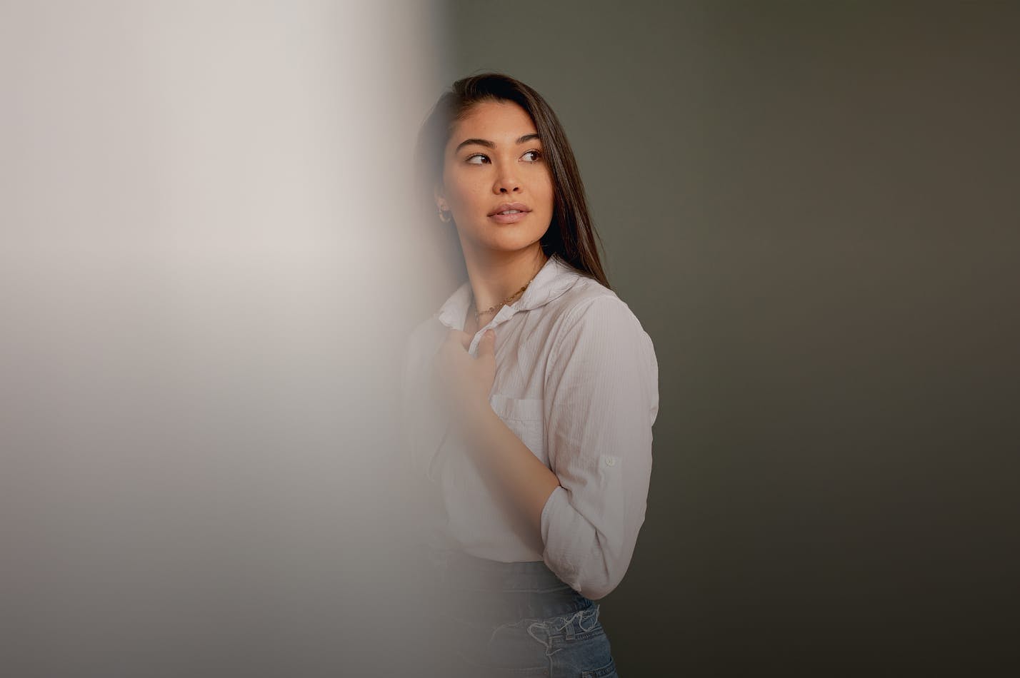 Woman representing age 18-30