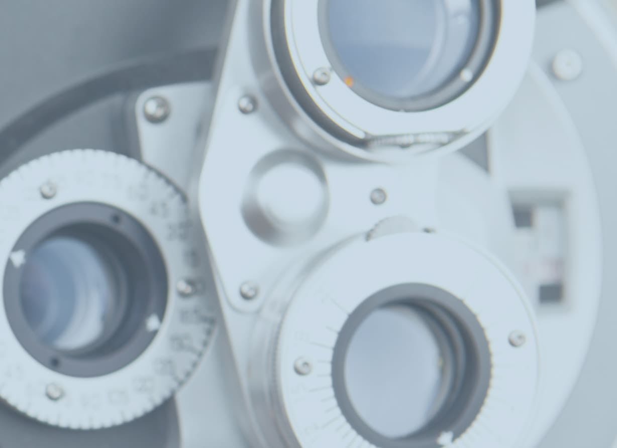 close up on machine used to view your eyes