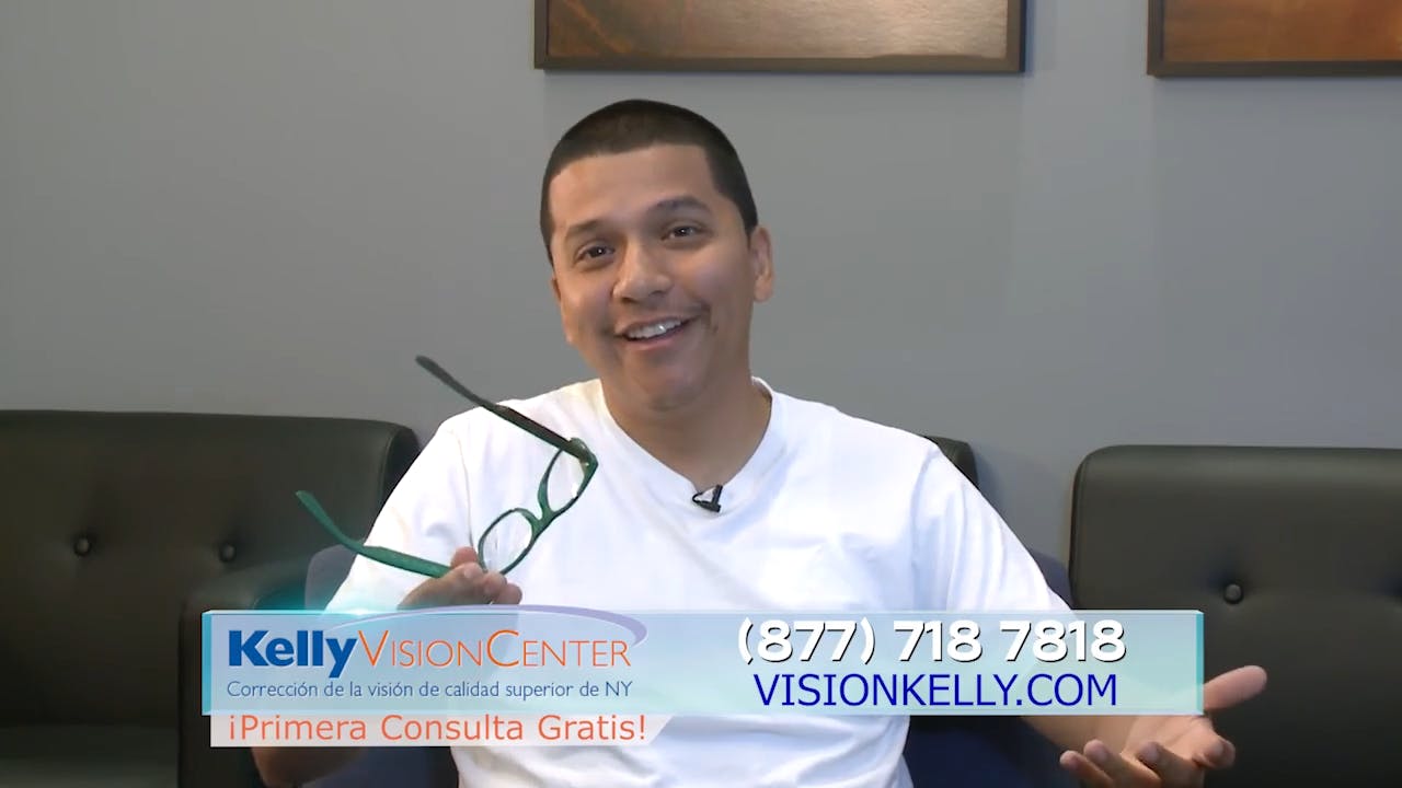 Kelly Vision spanish client talking