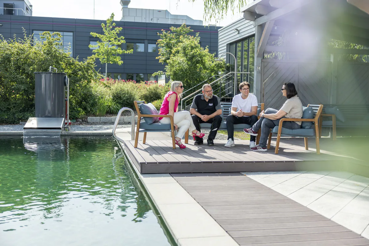 DAS Environmental Experts GmbH Headquarter Poolarea DAS Environmental Experts GmbH Headquarter Poolarea