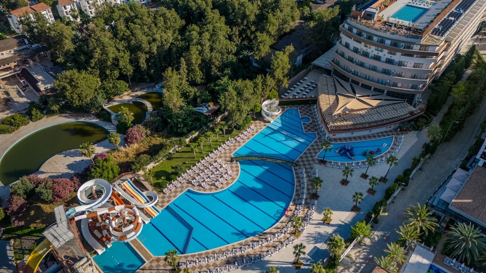 Bera Alanya Resort
