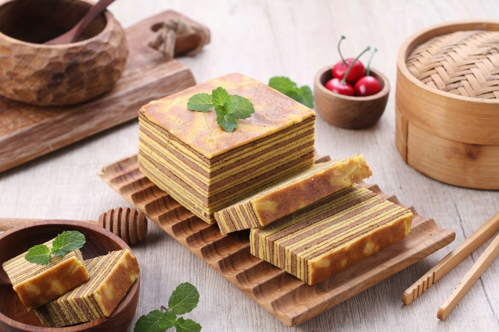 لابيس ليجيت الإندونيسي