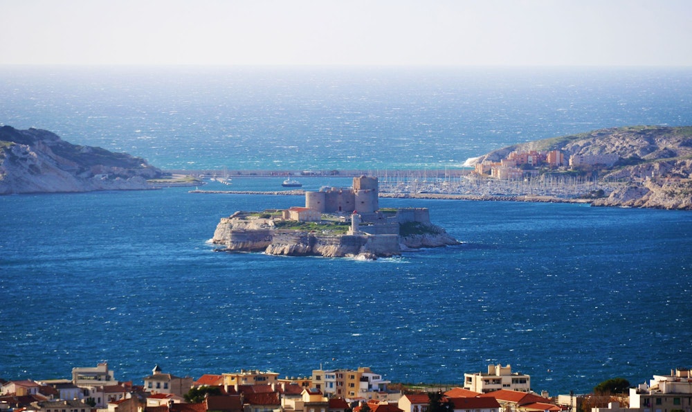 Vue aérienne de l'île d'If et de son château