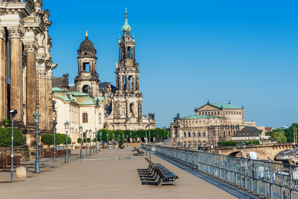 Террасе Брюля (Brühlsche Terrasse) 